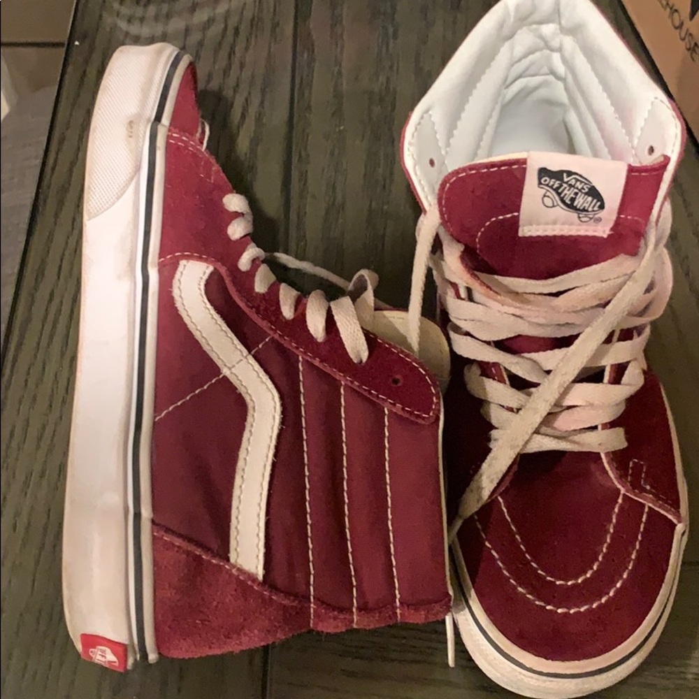 Vans - Picture 2 of 5